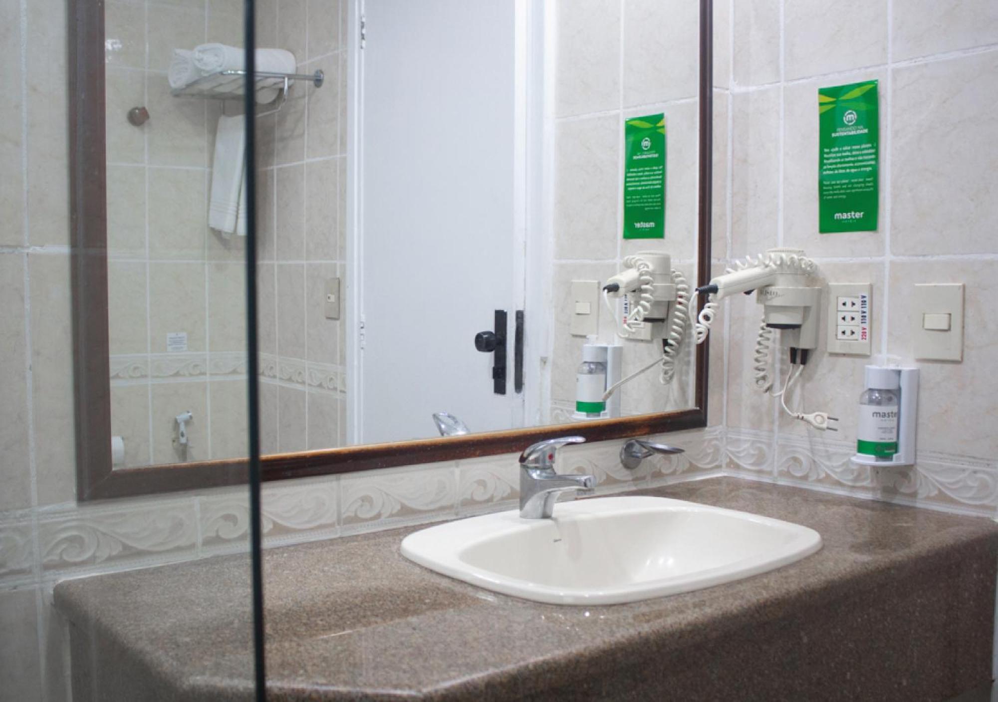 Master Grande Hotel - Proximo Ao Palacio Do Governo Porto Alegre Zewnętrze zdjęcie